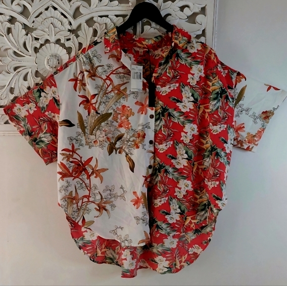 NWT Buffalo David Bitton Large Red Cream Tropical Print Button Front Blouse - Picture 2 of 9